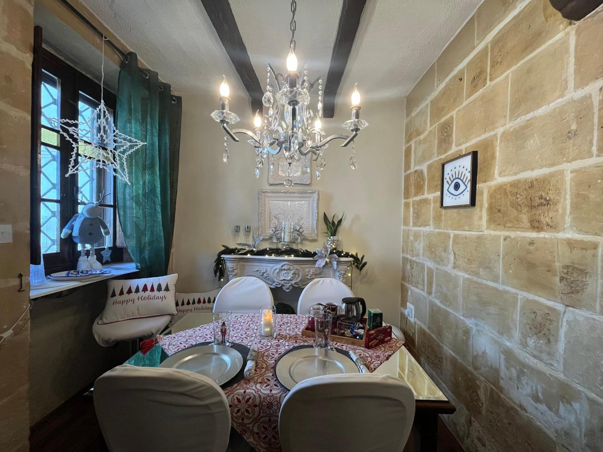 Blue Eye - Waterfront Home In A Scenic Location Birgu Exteriör bild