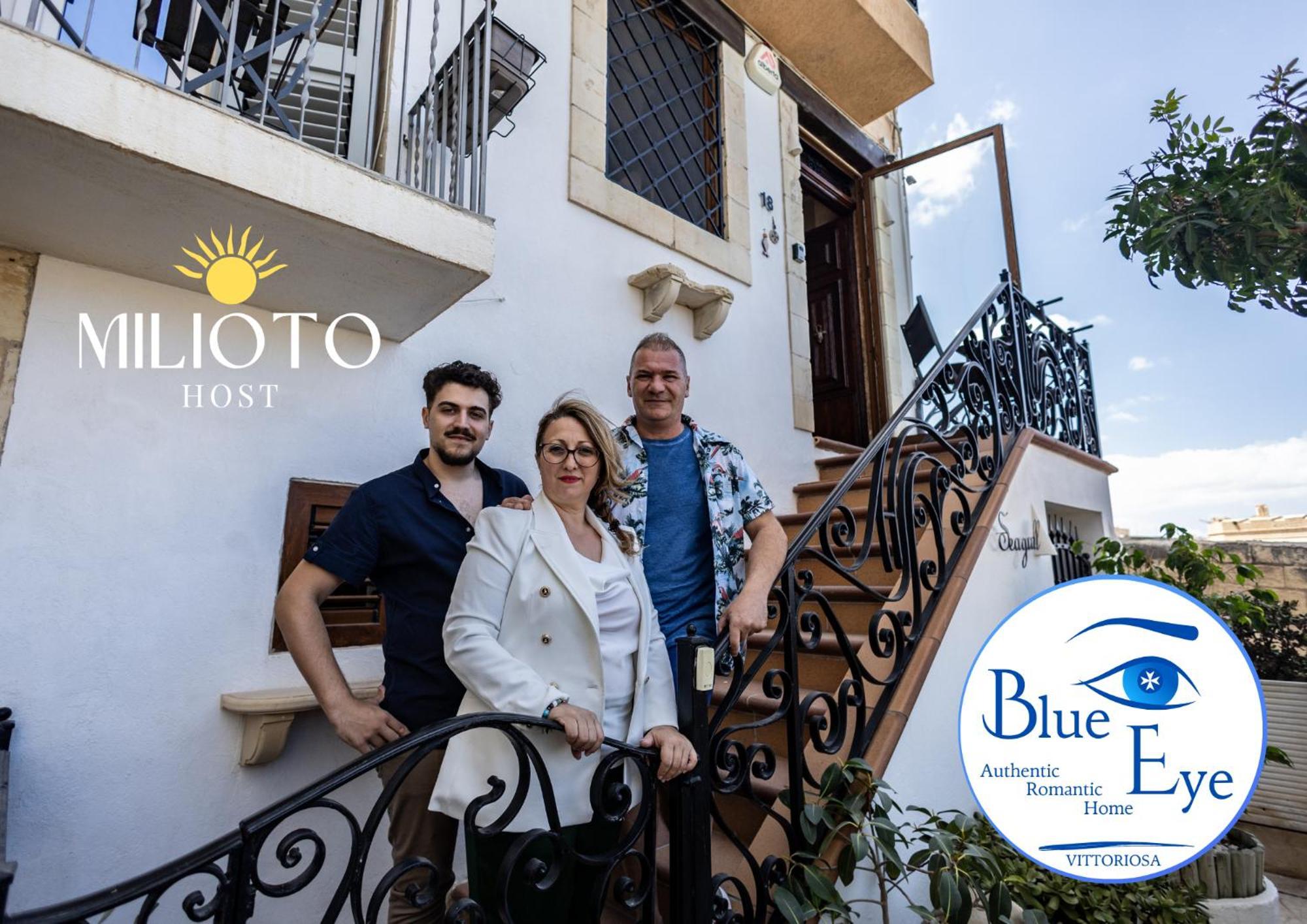Blue Eye - Waterfront Home In A Scenic Location Birgu Exteriör bild